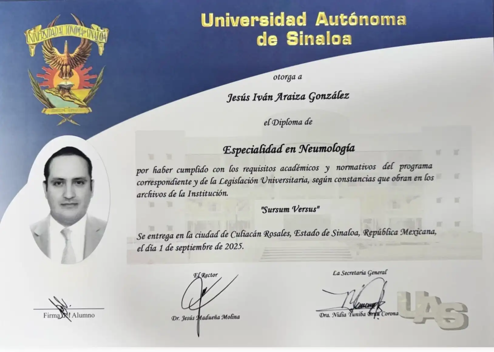 Diploma: Especialidad en Neumología